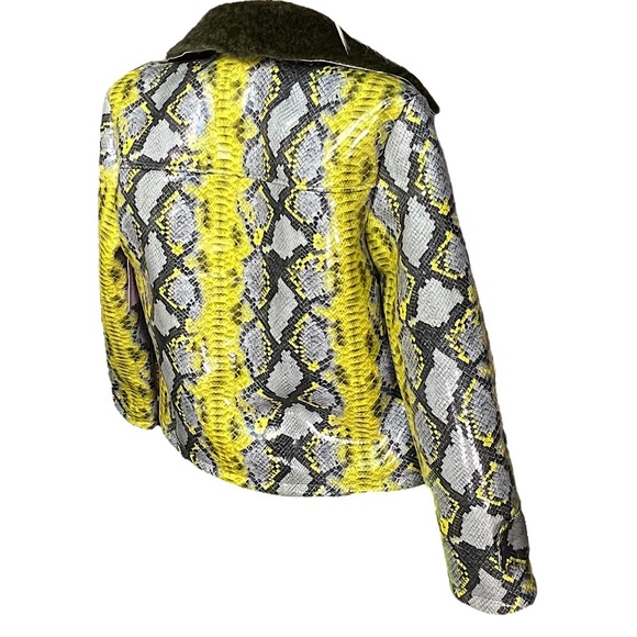 Snake Print Jacket - Picture 2 of 16